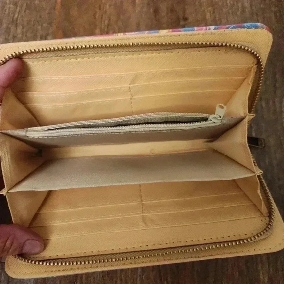 Simply Southern Wallet - Picture 2 of 4